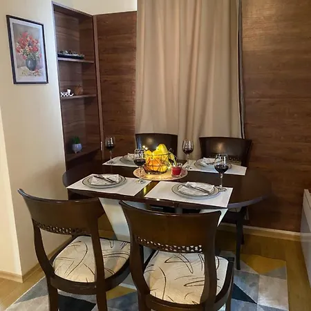 El Vira Property, One Bedroom Apartament
